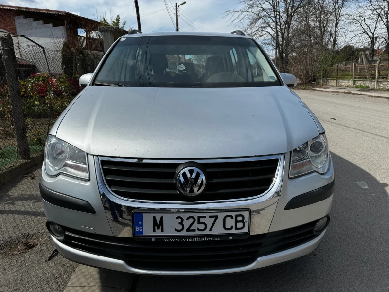 VW Touran, снимка 6 - Автомобили и джипове - 49164673