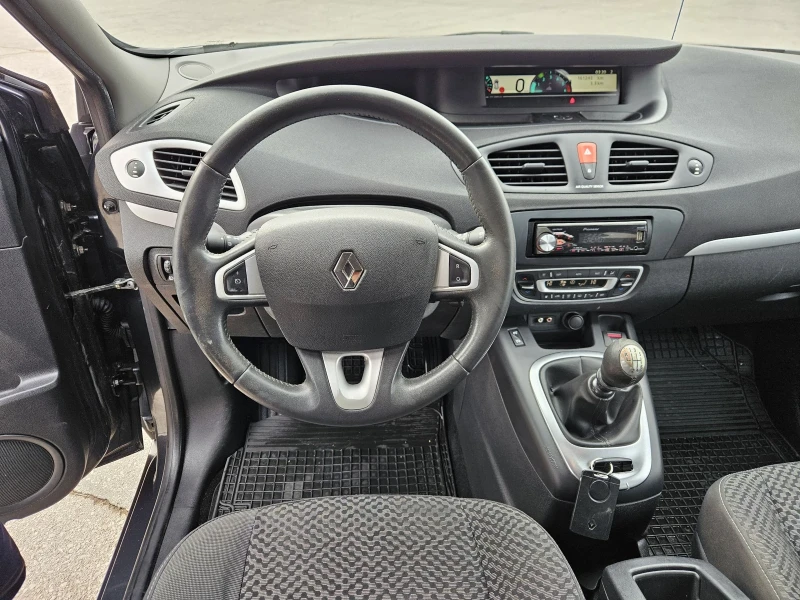 Renault Grand scenic 1.6 dci 130к.с. ТОП!!! , снимка 9 - Автомобили и джипове - 49292983