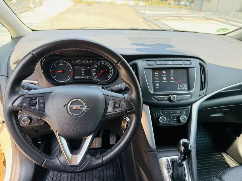 Opel Zafira 2.0 CDTI Edition Automatic , снимка 10 - Автомобили и джипове - 49743796