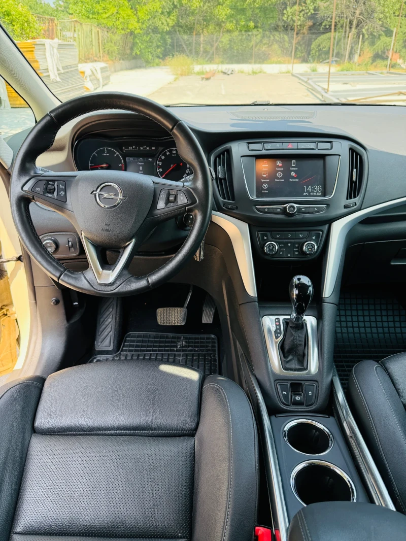Opel Zafira 2.0 CDTI Edition Automatic , снимка 9 - Автомобили и джипове - 49743796