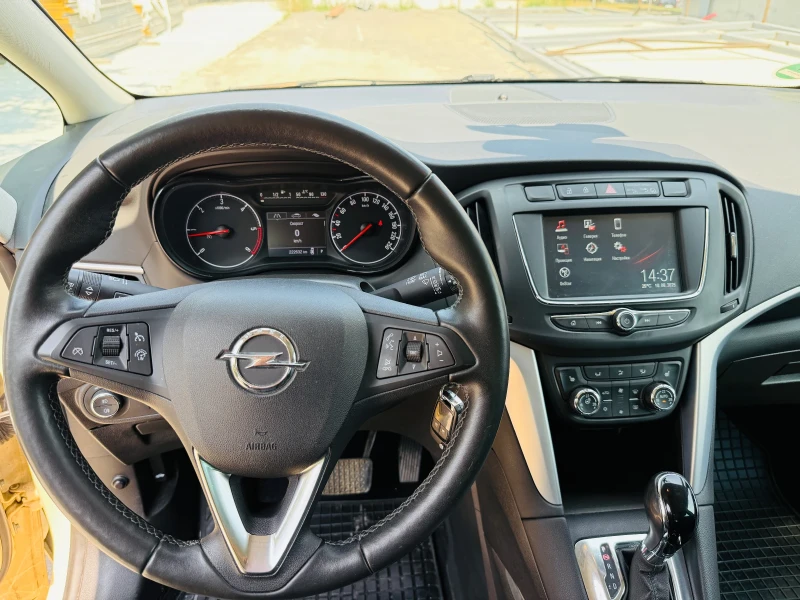 Opel Zafira 2.0 CDTI Edition Automatic , снимка 11 - Автомобили и джипове - 49743796