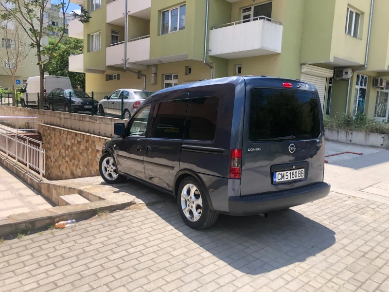Opel Combo 1.7 CDTI KLIMATIK, снимка 10 - Автомобили и джипове - 52044232