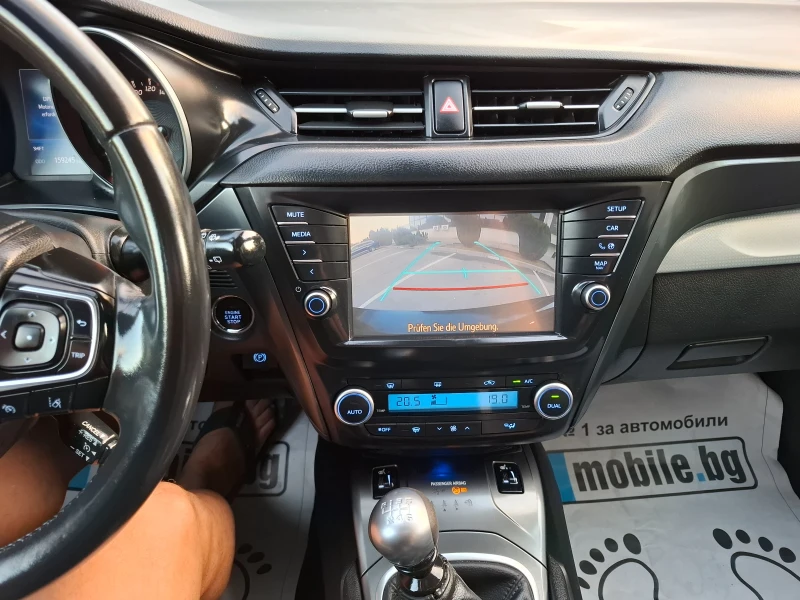 Toyota Avensis 2.0D4D 143hp * КЛИМАТРОНИК * EURO 6 * NAVI * , снимка 9 - Автомобили и джипове - 52044091