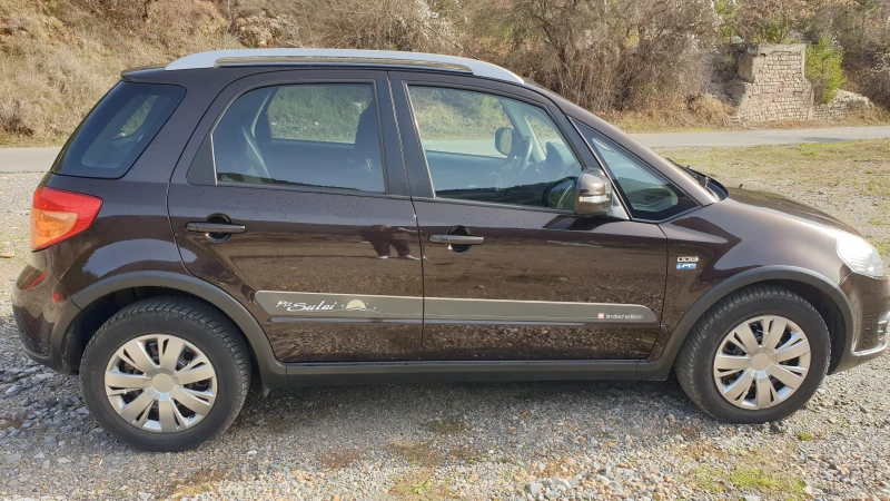 Suzuki SX4, снимка 7 - Автомобили и джипове - 52440596