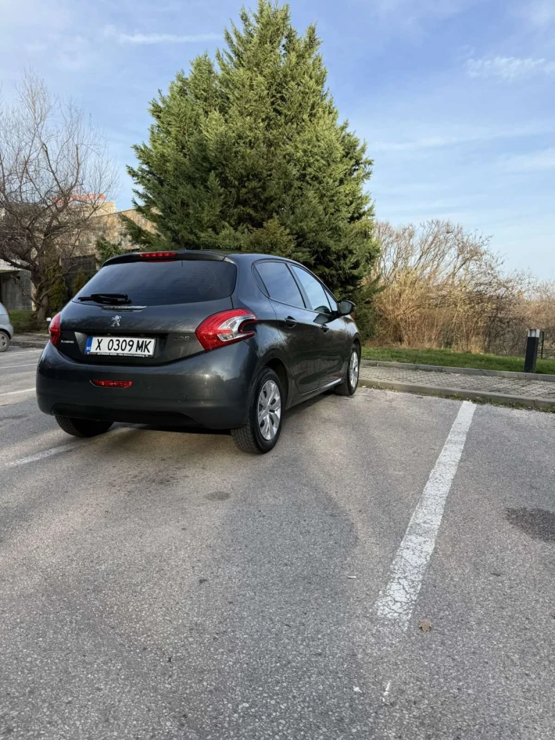 Peugeot 208 1.2 VTI FULL LED , снимка 6 - Автомобили и джипове - 52872243
