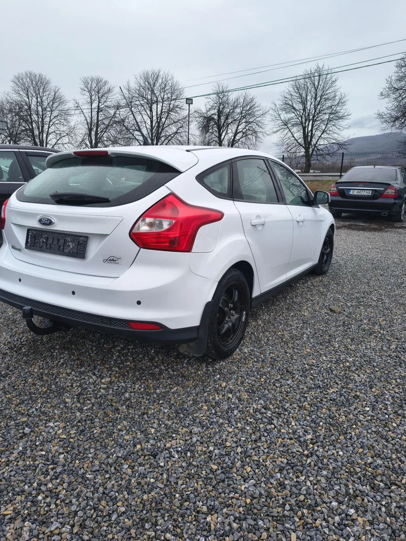 Ford Focus 1.6, снимка 14 - Автомобили и джипове - 53282778