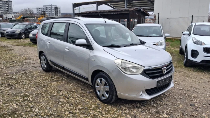 Dacia Lodgy 1.5DCI 90кс., снимка 4 - Автомобили и джипове - 53285702