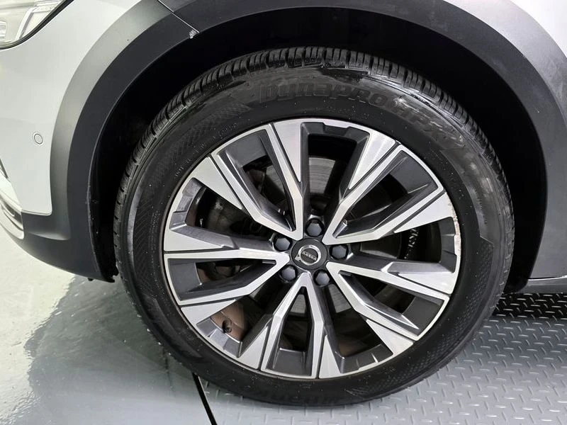 Volvo V90 2.0 Automatic, снимка 5 - Автомобили и джипове - 55955359