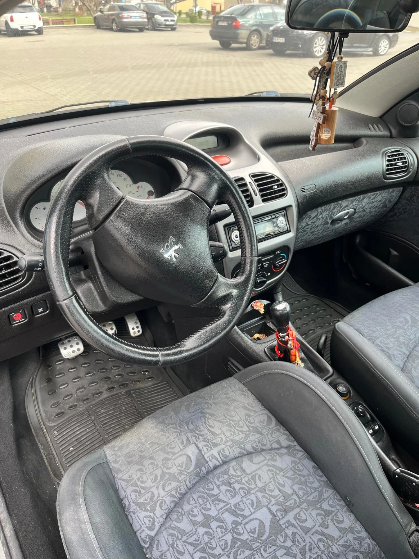 Peugeot 206 CC 1.6i LPG / ГАЗ - изображение 6