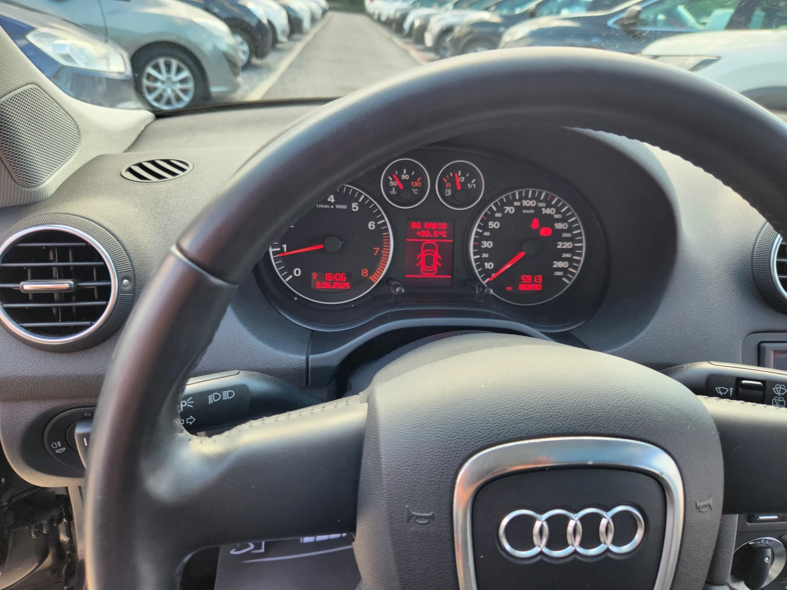 Audi A3 2.0TSI-200к.с 4Х4 -НАВИГАЦИЯ-ПАНОРАМА- ШВЕЙЦАРИЯ - изображение 9