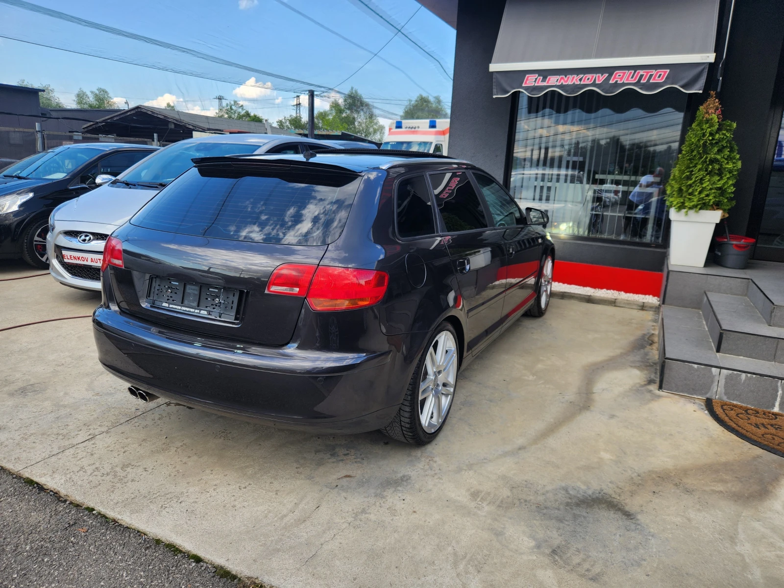Audi A3 2.0TSI-200к.с 4Х4 -НАВИГАЦИЯ-ПАНОРАМА- ШВЕЙЦАРИЯ - изображение 8