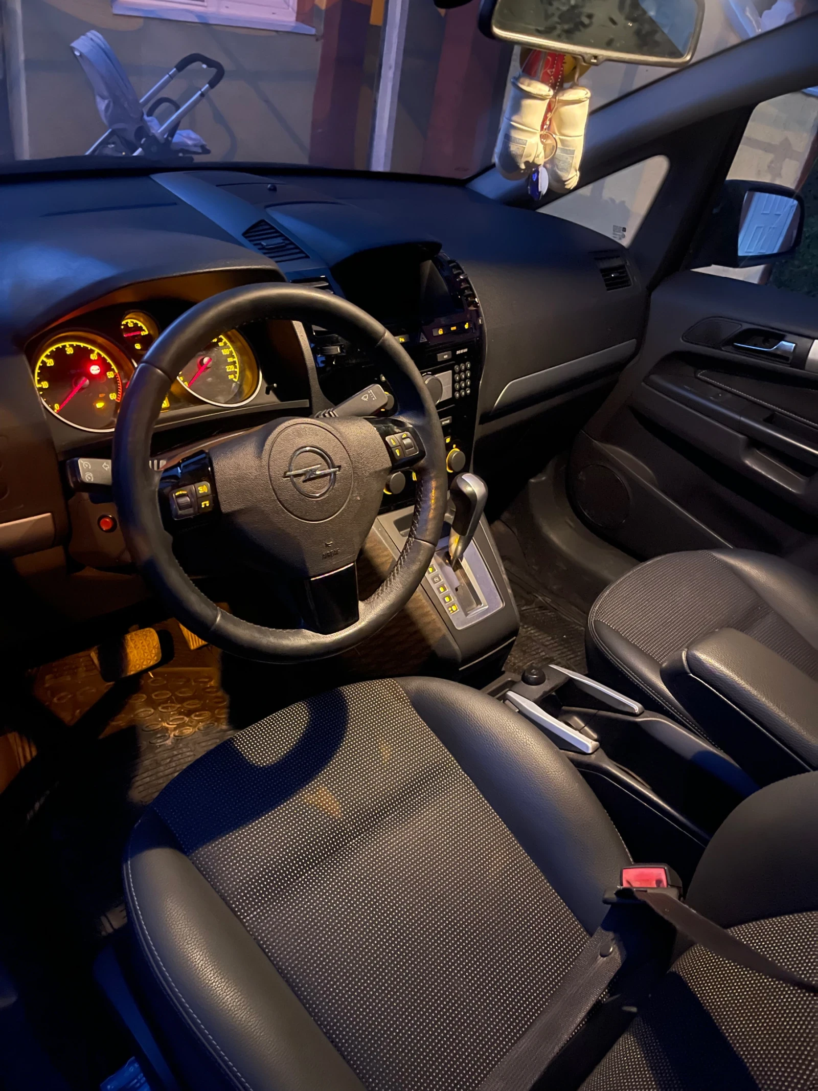 Opel Zafira 1.9 - изображение 4