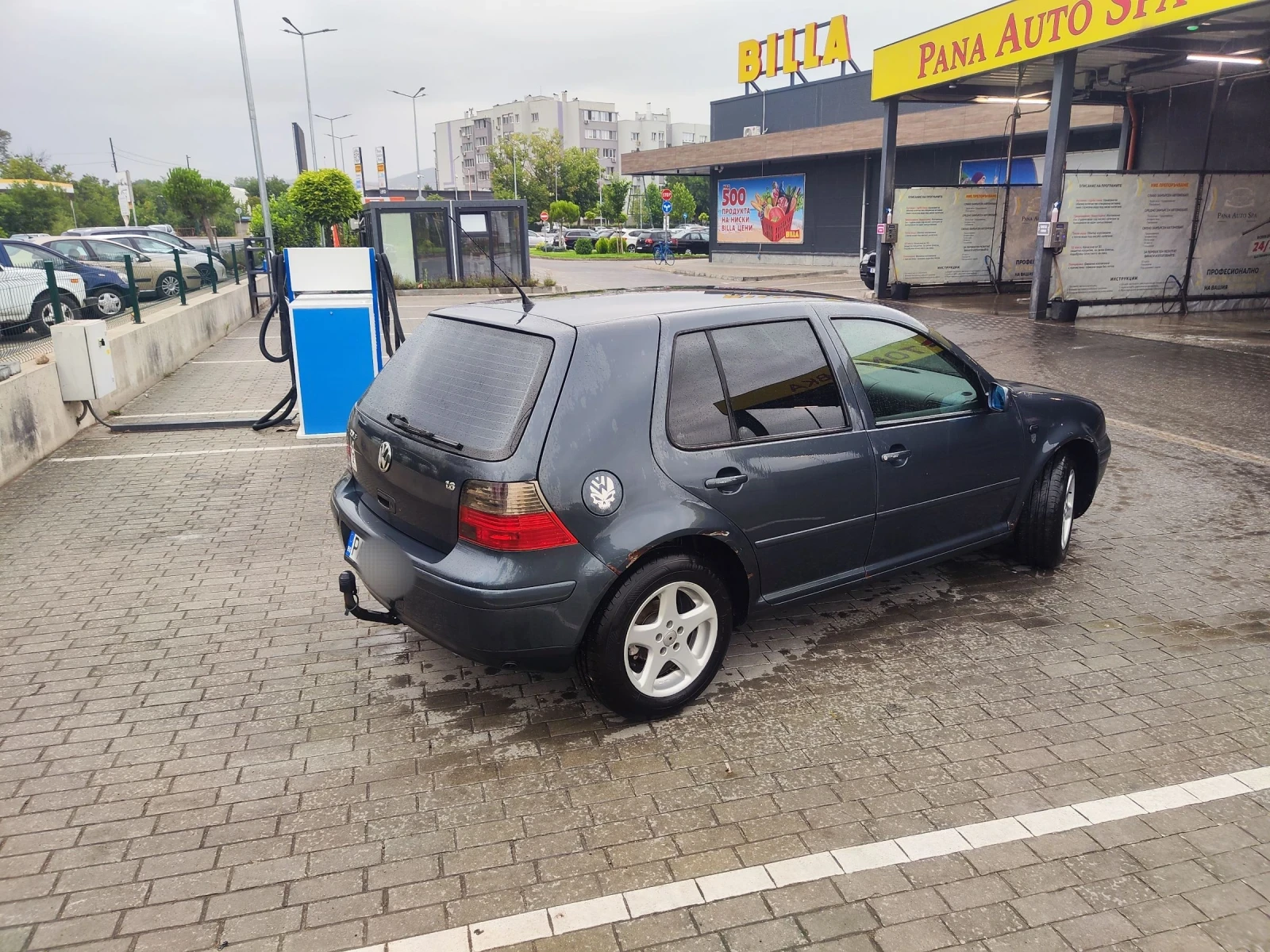 VW Golf 1, 6 SR 101к.с/газ - изображение 8