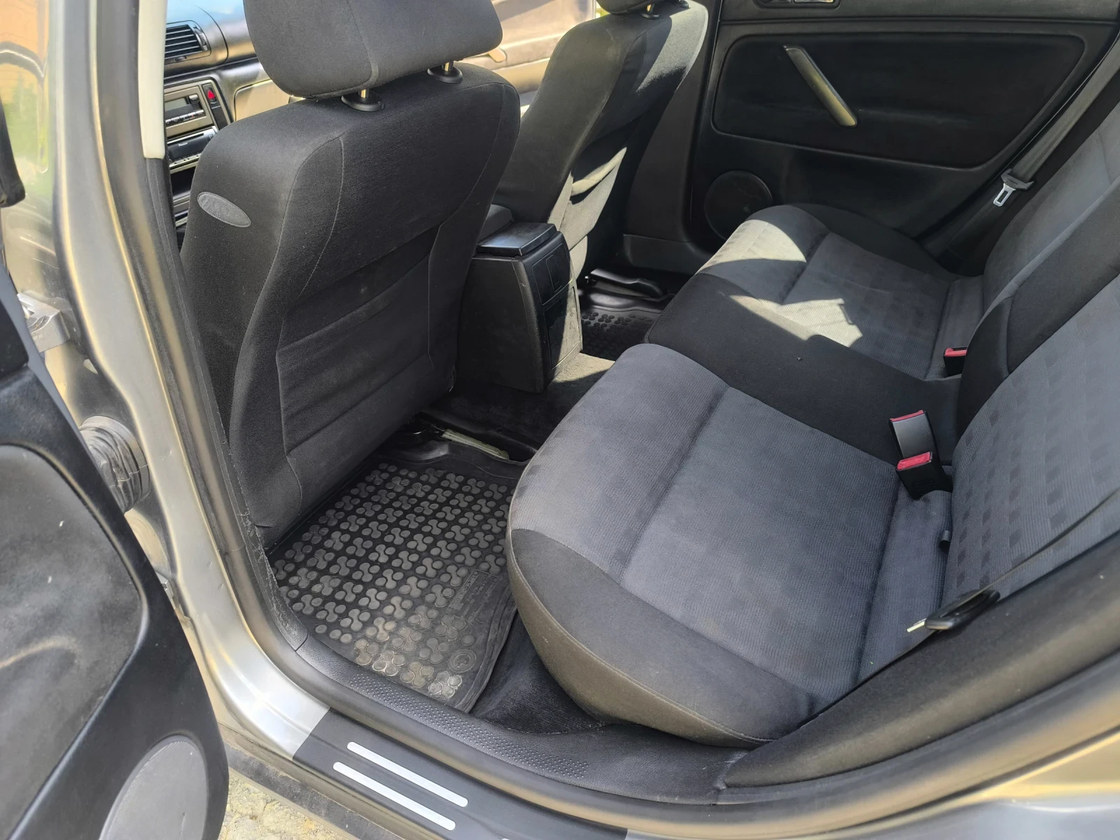 VW Passat  - изображение 9