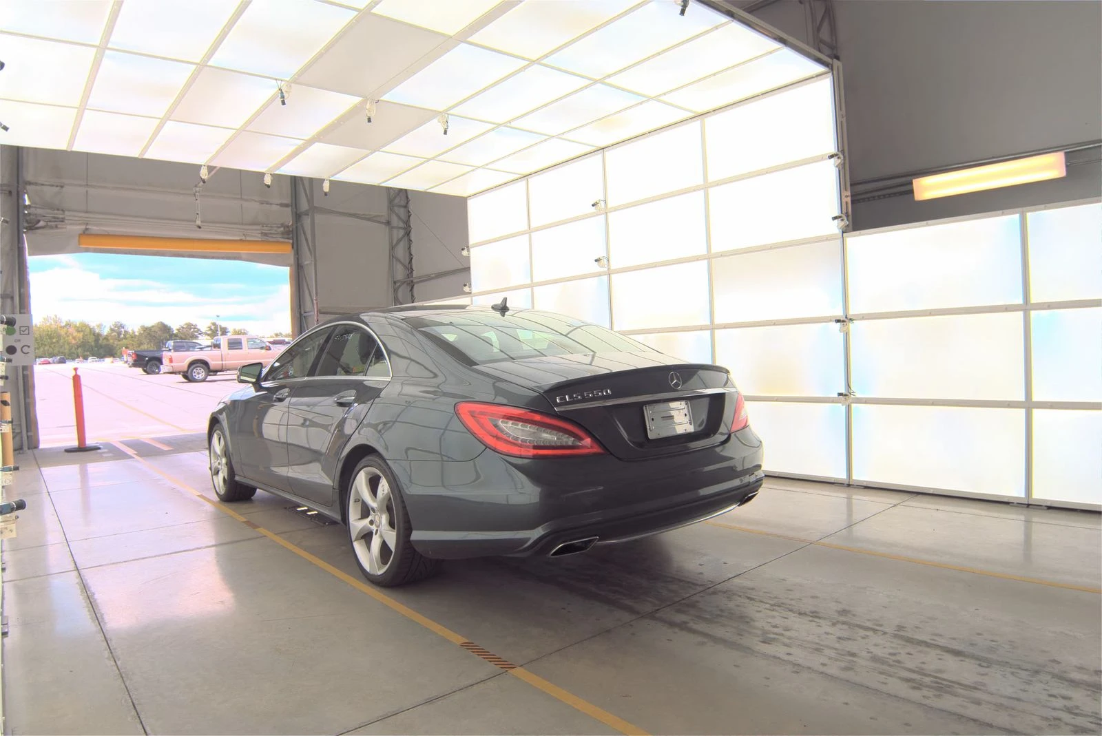 Mercedes-Benz CLS 55 7-G TRONIC - изображение 3