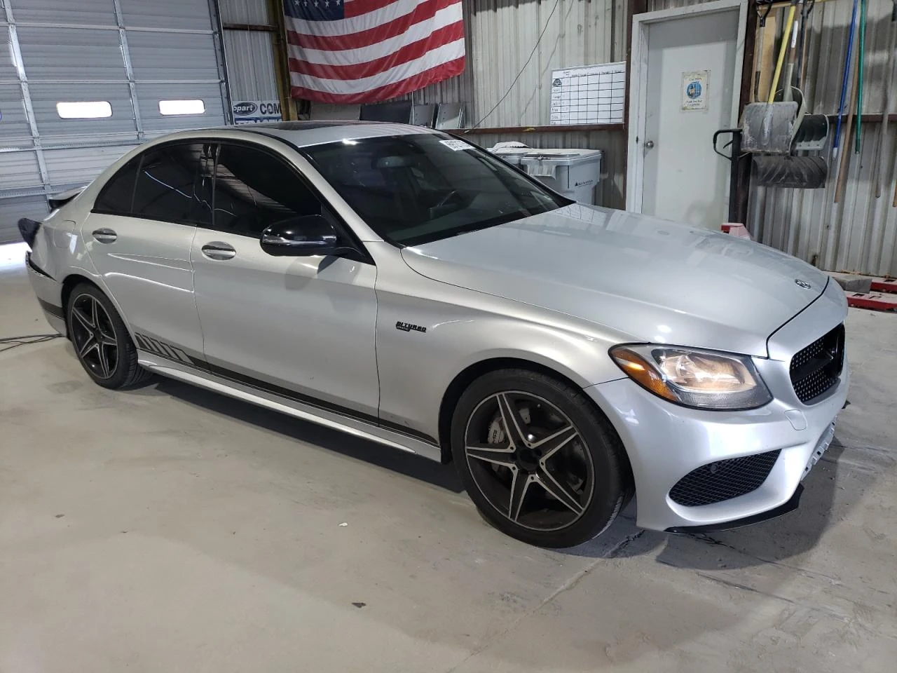 Mercedes-Benz C 43 AMG 4MATIC* подгрев* KEYLESS* шибидах* клип на мотора - изображение 2