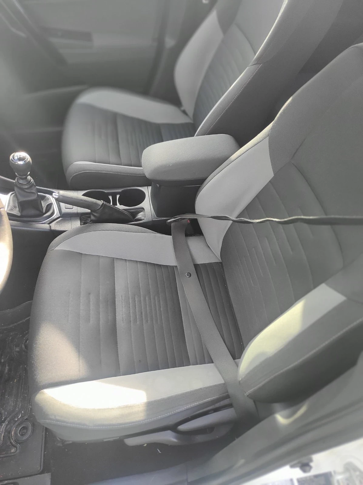 Toyota Auris 1.4D4D , 90. | Mobile.bg   8