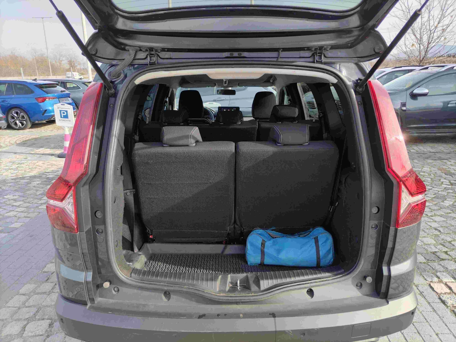 Dacia Jogger Extreme Tce/100 .///6+ 1  | Mobile.bg   17