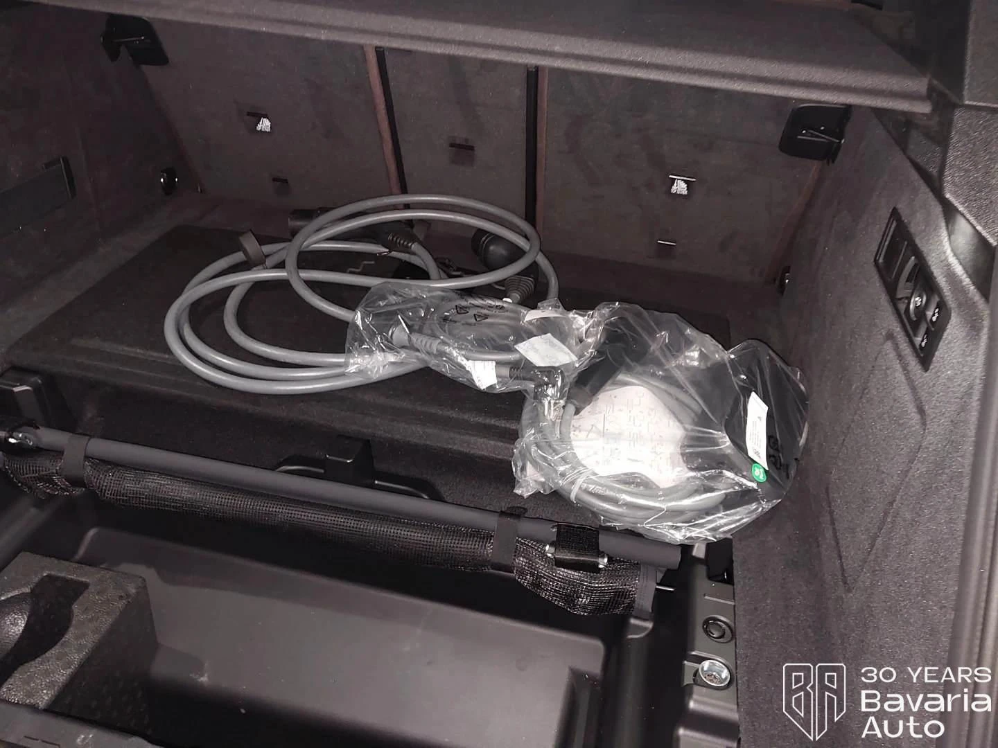 BMW iX 40 xDrive Sport | Mobile.bg � ����������� 13