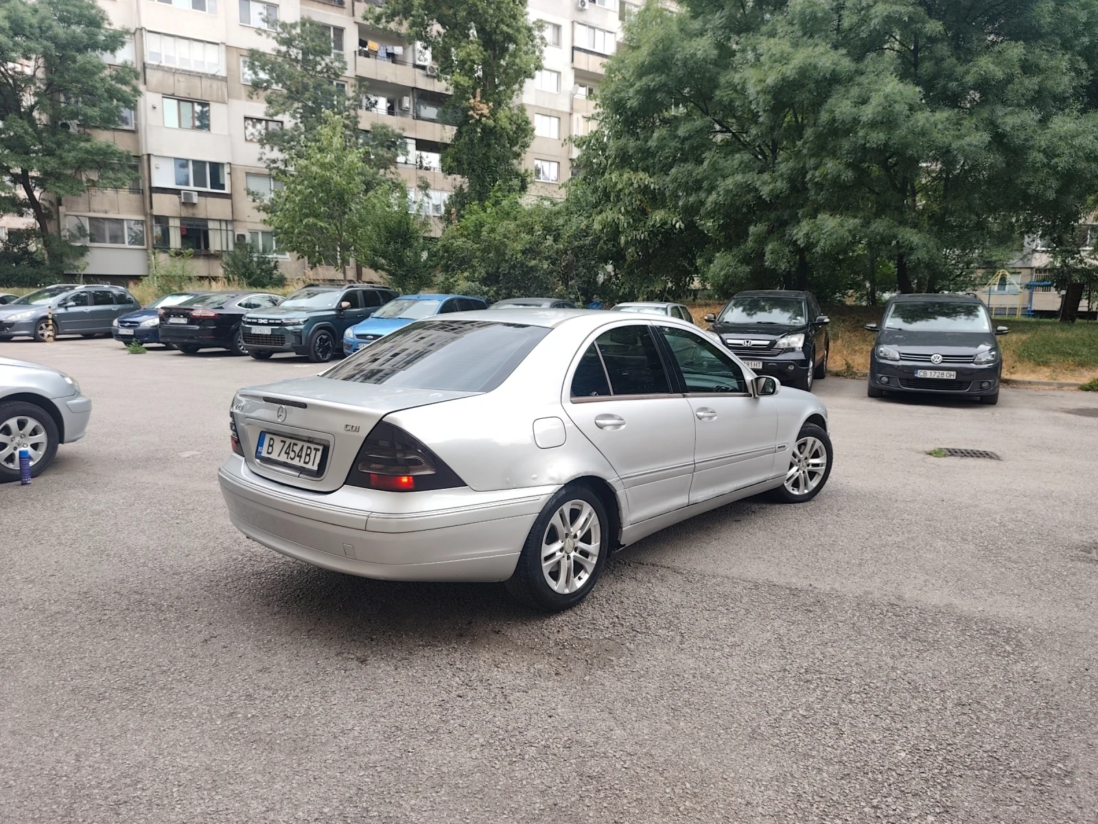 Mercedes-Benz C 220 2.2 CDI * КЛИМАТРОНИК* КОЖА!НАВИ! ТОП!!, снимка 3 - Автомобили и джипове - 55334512