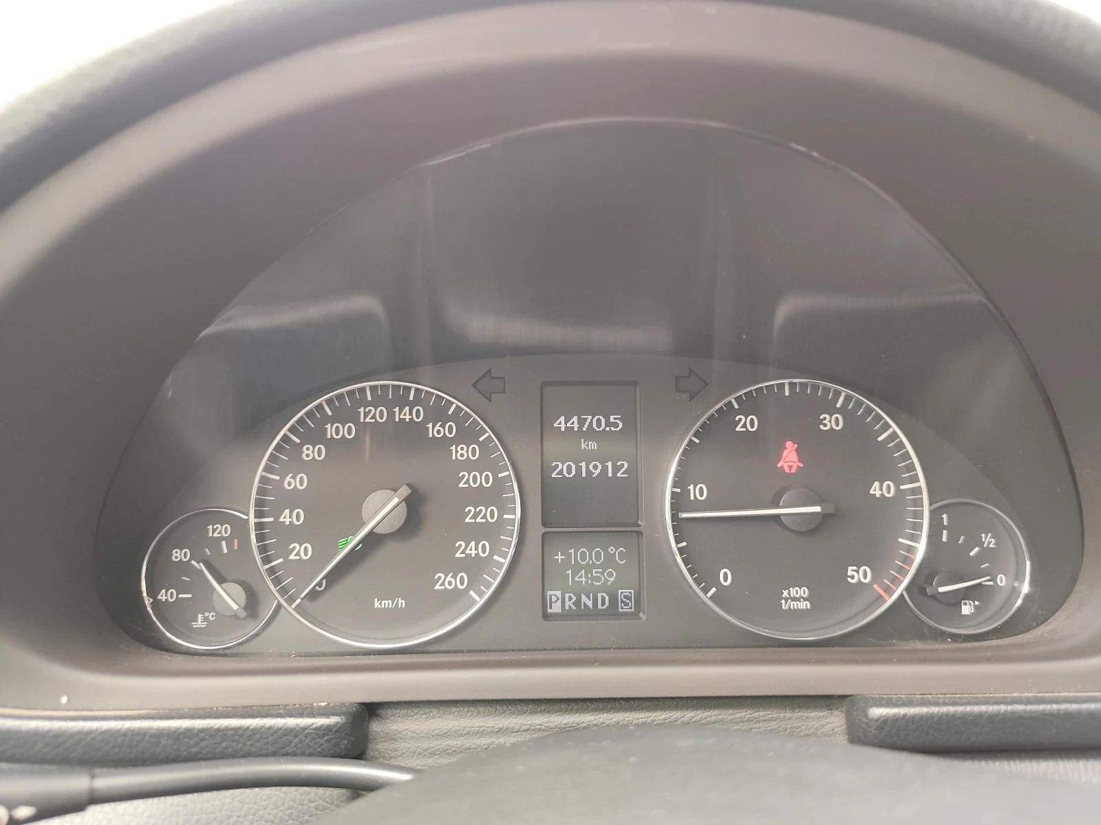 Mercedes-Benz C 220 2.2 CDI !АВТОМАТИК! * КЛИМАТРОНИК* ТОП!!, снимка 15 - Автомобили и джипове - 54841310