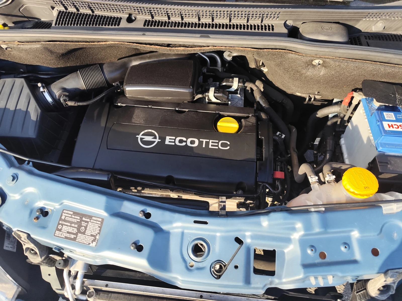 Opel Meriva 1.6i* KLIMA* 125000km!, снимка 14 - Автомобили и джипове - 53808399