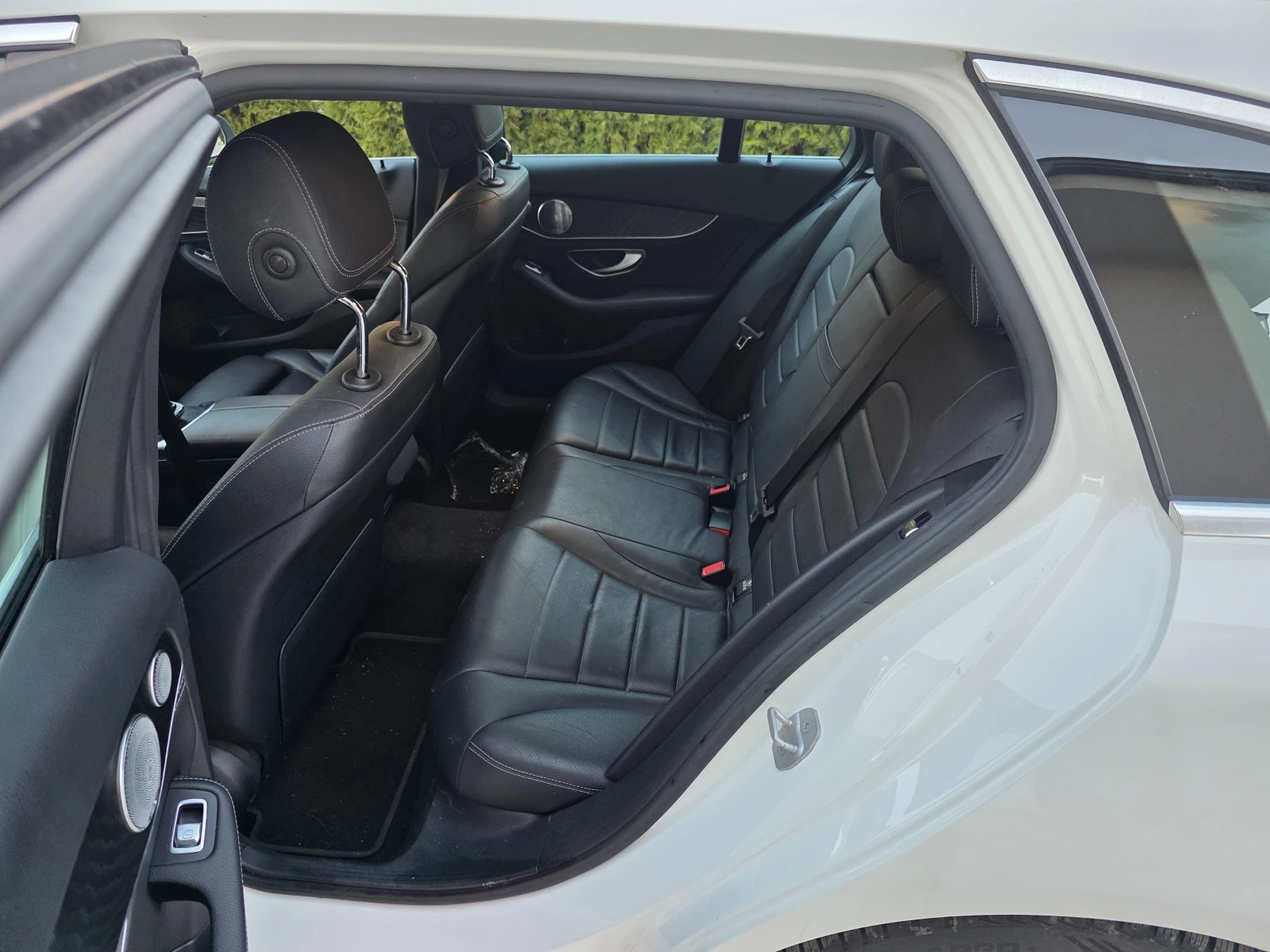 Mercedes-Benz C 350 3.0 FULL , снимка 4 - Автомобили и джипове - 53839235