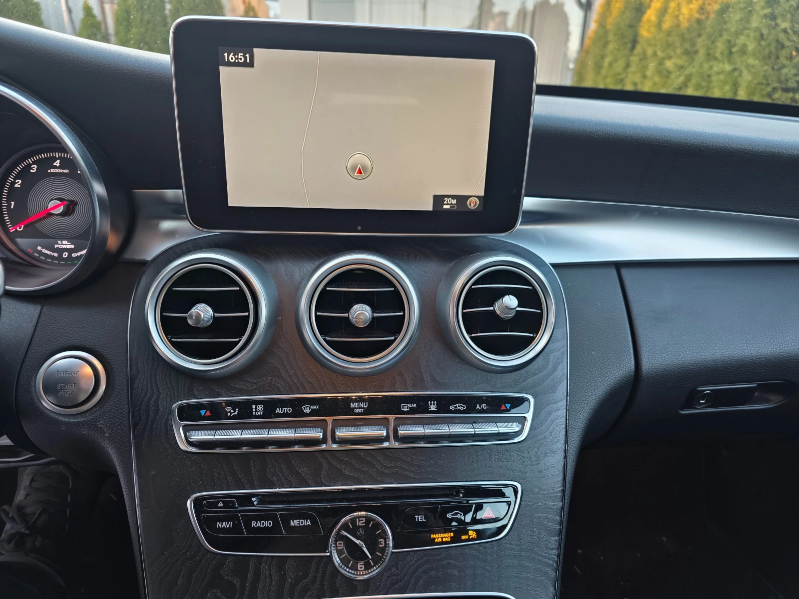 Mercedes-Benz C 350 3.0 FULL , снимка 6 - Автомобили и джипове - 53839235