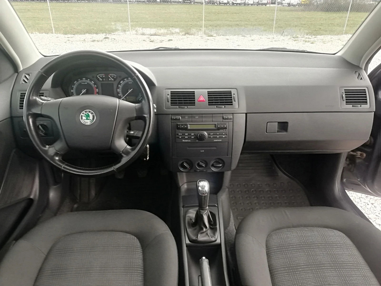 Skoda Fabia 1.4TDI klima, снимка 14 - Автомобили и джипове - 54006904