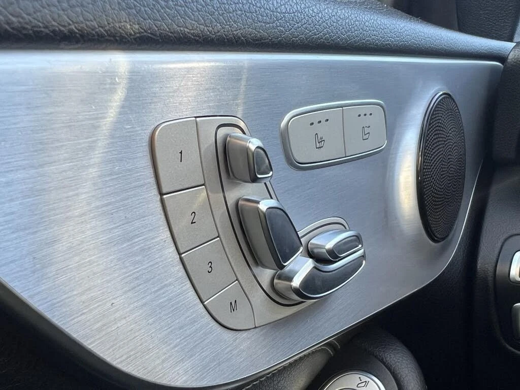 Mercedes-Benz C 300 * АвтоКредит * (ЦЕНА ДО БГ), снимка 7 - Автомобили и джипове - 54139102