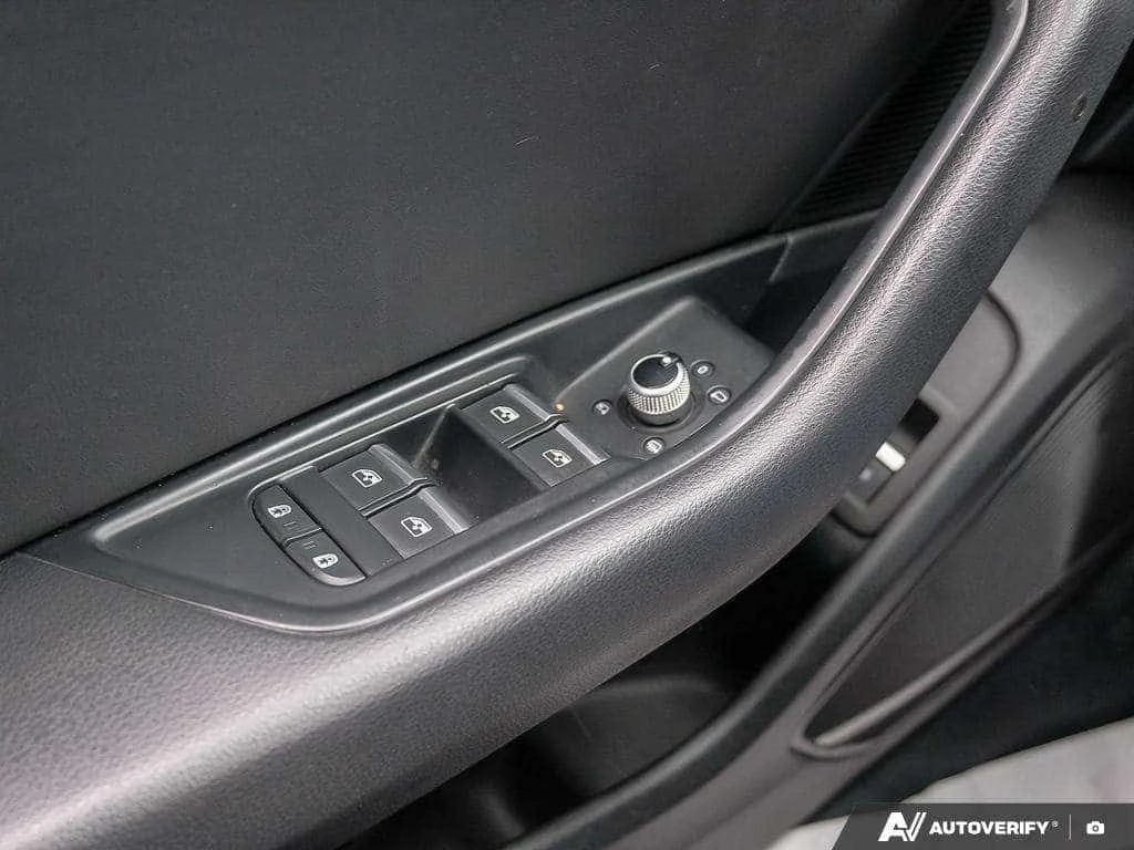 Audi A5 | ФИКСИРАНА ЦЕНА ДО БЪЛГАРИЯ | CARFAX | , снимка 17 - Автомобили и джипове - 54599189