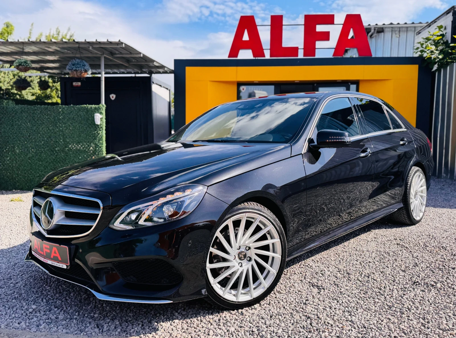 Mercedes-Benz E 250 d/4x4/AMG/360 КАМЕРИ+ ДИСТРОНИК+ HARMAN/KARDON/ТОП
