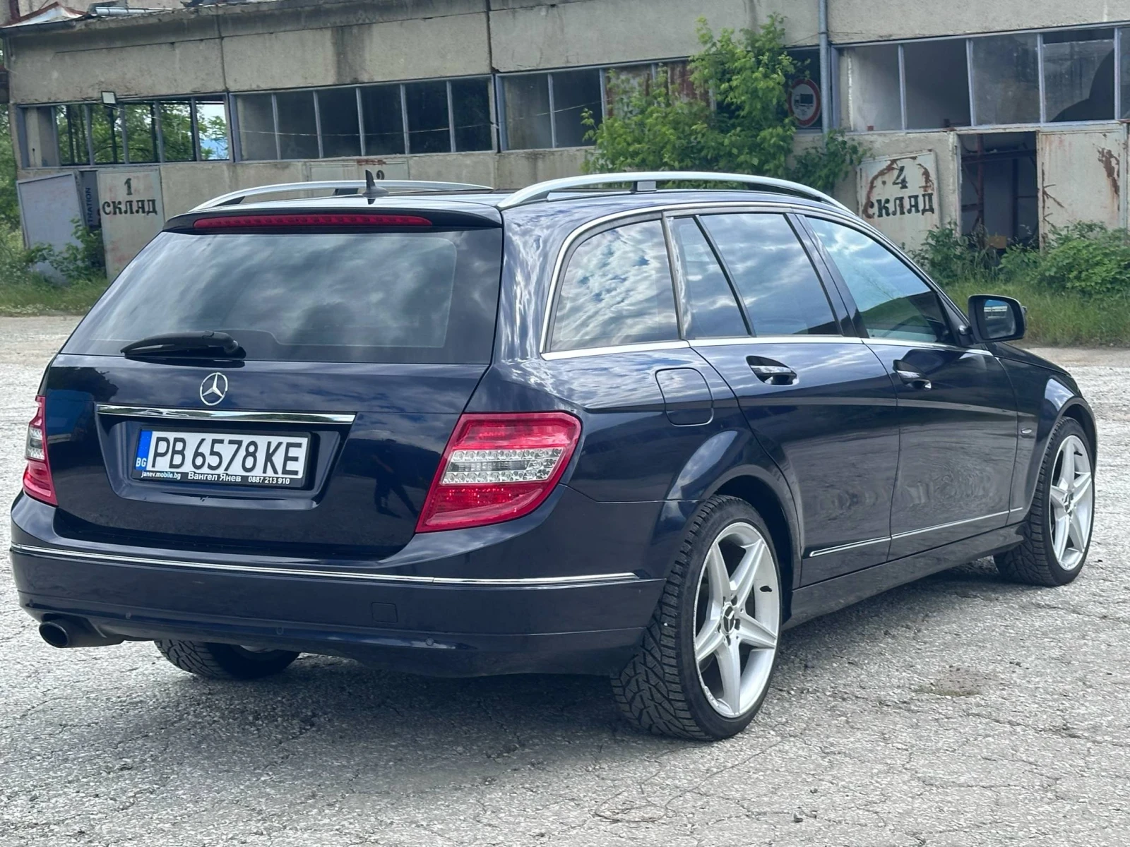 Mercedes-Benz C 220 OM646 Avantgarde Автомат Регистрирана, снимка 4 - Автомобили и джипове - 54902374