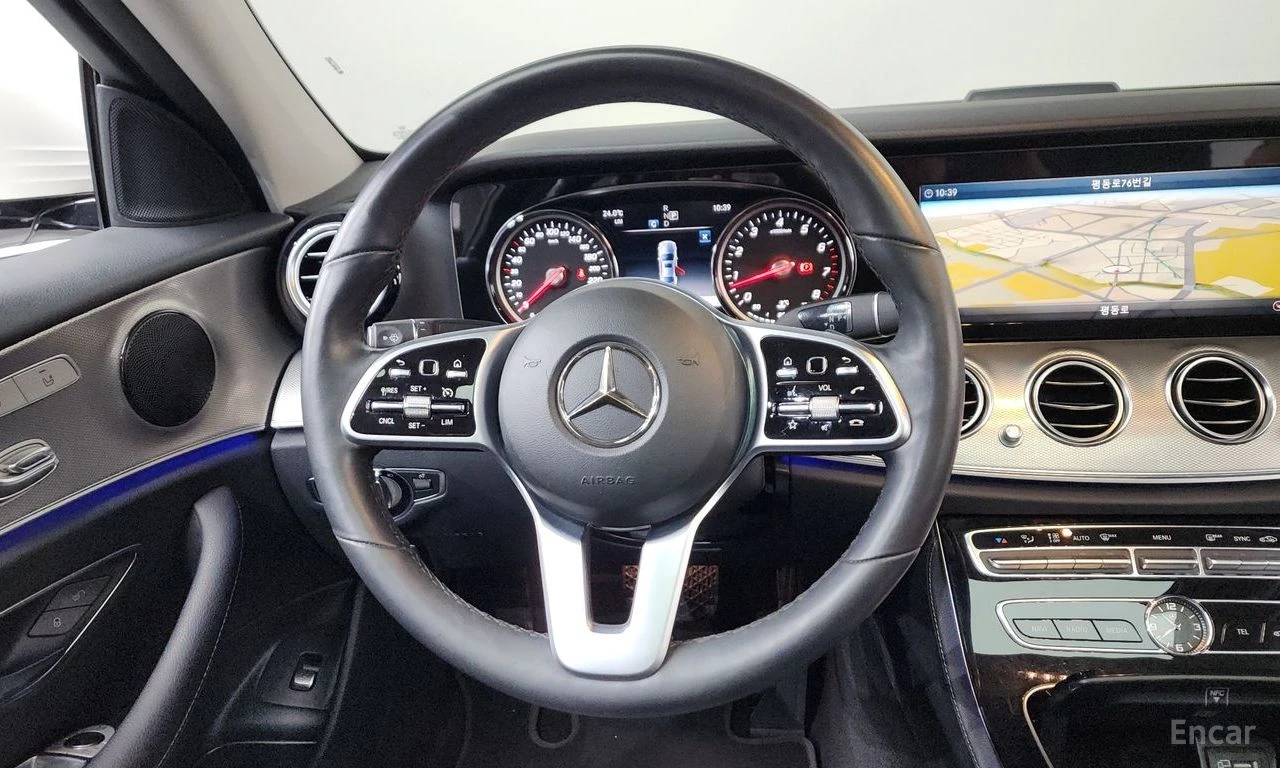 Mercedes-Benz E 300 ПОДГРЕВ* 360КАМЕРА* МЪРТВА* ТОЧКА* LANE* ASSIST* , снимка 7 - Автомобили и джипове - 55105450