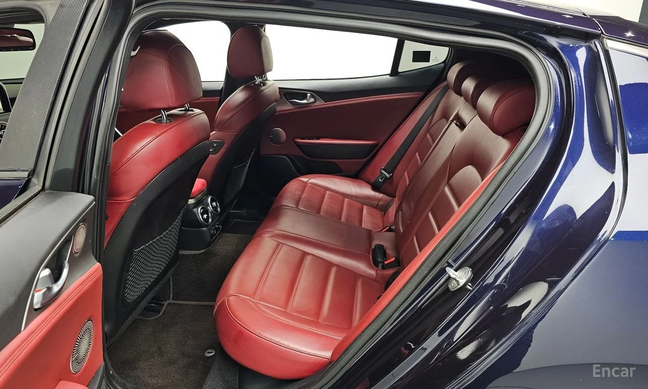 Kia Stinger 3.3* TURBO* GT* AWD* ���������* �����* ���������*  | Mobile.bg � ����������� 16