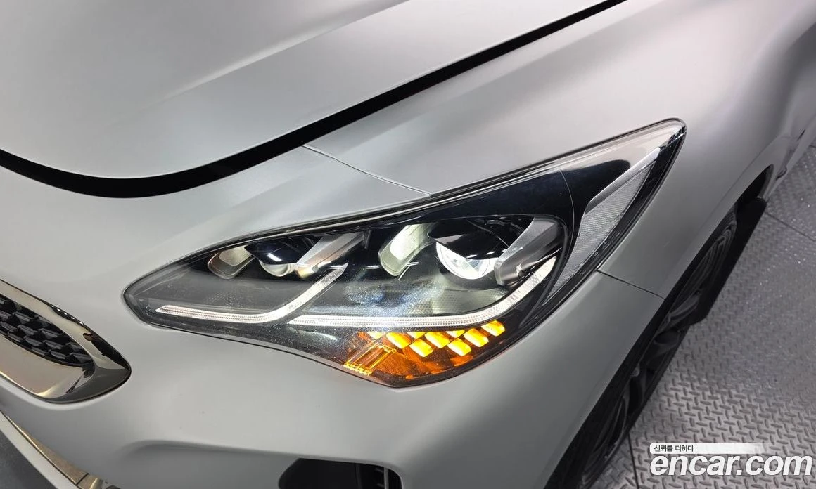 Kia Stinger 3.3 Turbo AWD Masters, снимка 8 - Автомобили и джипове - 55857329
