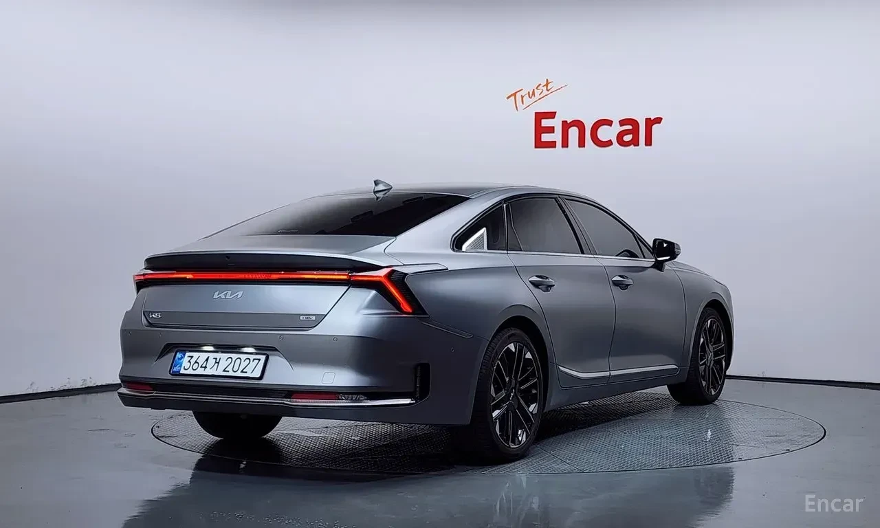 Kia K8 SIGNATURE* ОБДУХВАНЕ* ДИСТРОНИК* ХЕДЪП* 360КАМЕРА*, снимка 2 - Автомобили и джипове - 56183814