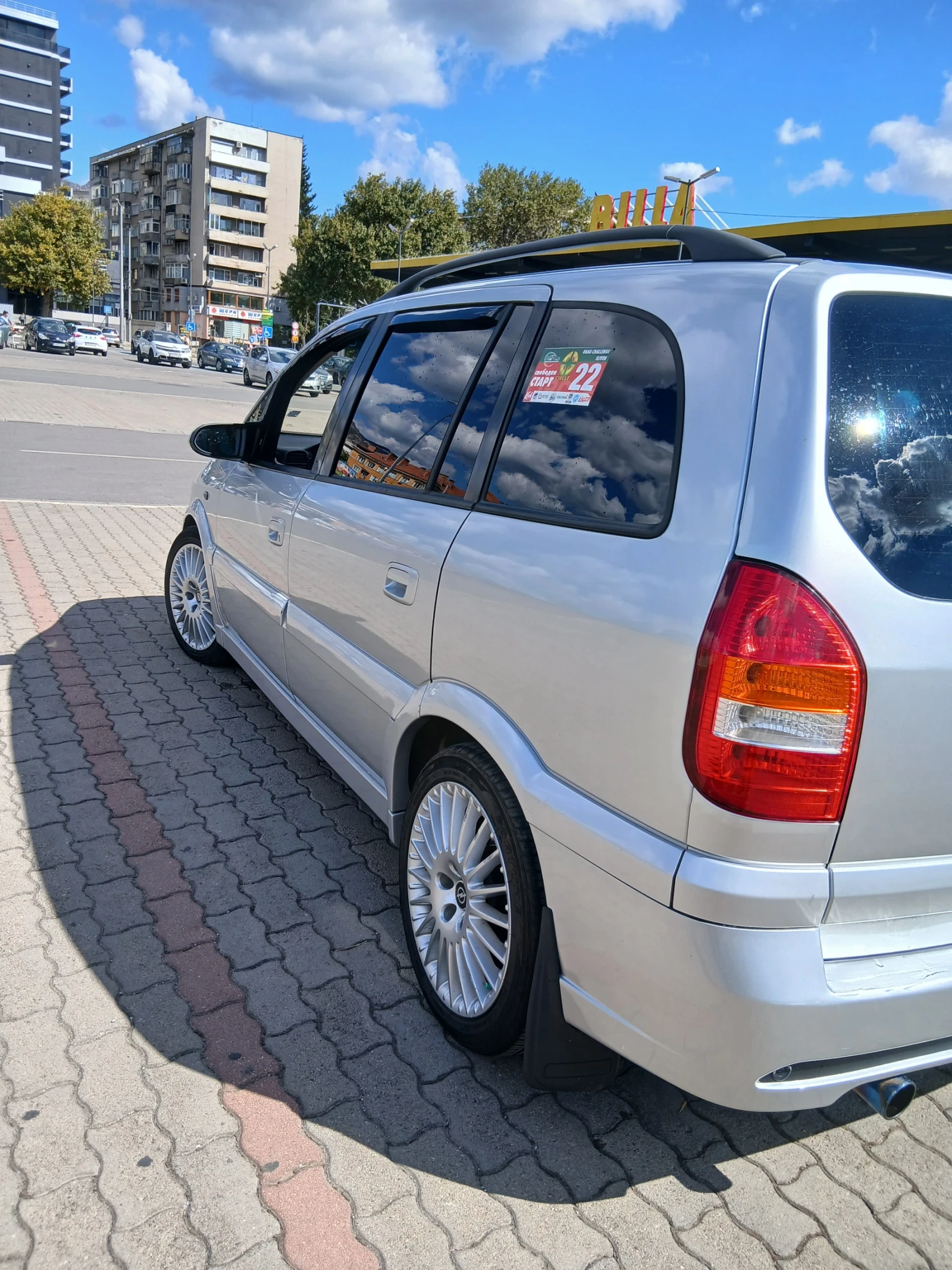 Opel Zafira Opc, снимка 4 - Автомобили и джипове - 56209593