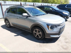 ������ Kia Niro