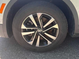VW Tiguan * Trendline * CARFAX * 2 КЛЮЧА * KEYLESS * ПОДГРЕВ | Auto.bg — изображение 7