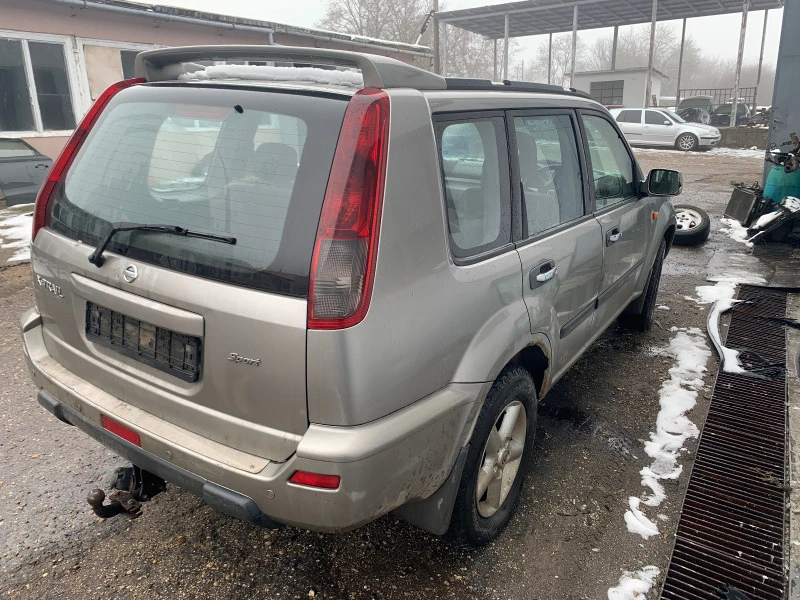 Nissan X-trail 2.2dci 114кс, снимка 6 - Автомобили и джипове - 39294043