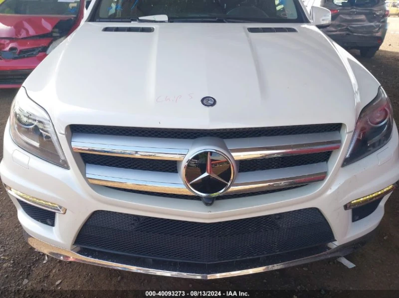 Mercedes-Benz GL 500 550 4MATIC/360/Като нов, снимка 6 - Автомобили и джипове - 47194402