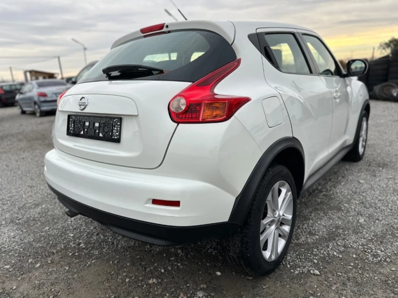 Nissan Juke 1.6i, снимка 7 - Автомобили и джипове - 48071020