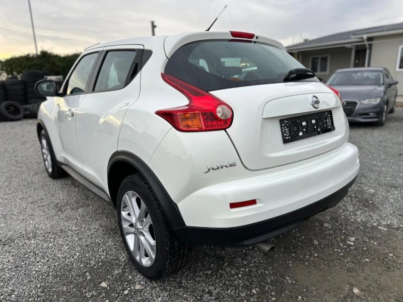 Nissan Juke 1.6i, снимка 5 - Автомобили и джипове - 48071020