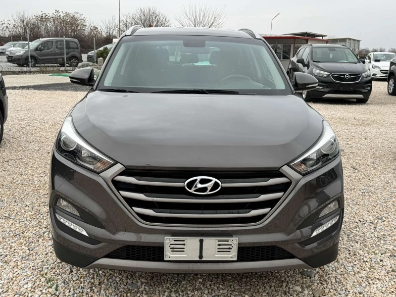 Hyundai Tucson 1.7CRDI, снимка 2 - Автомобили и джипове - 48250295