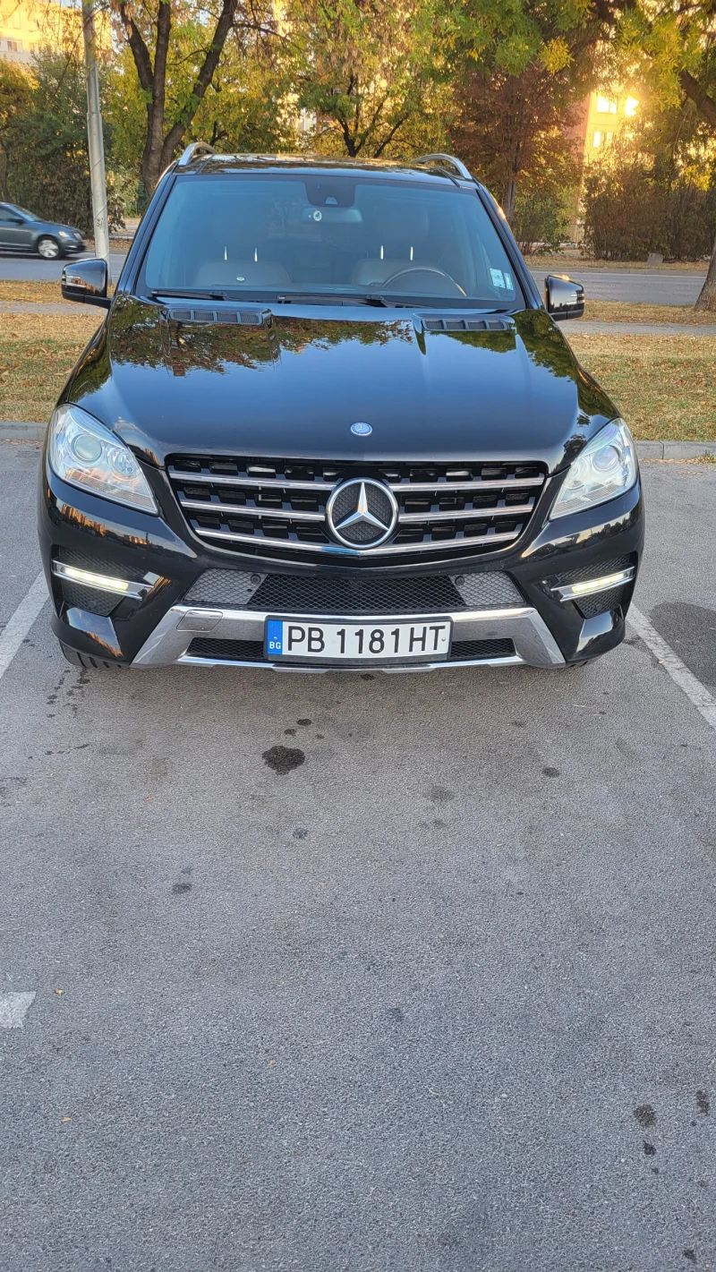 Mercedes-Benz ML 350 350AMG, снимка 5 - Автомобили и джипове - 48379736