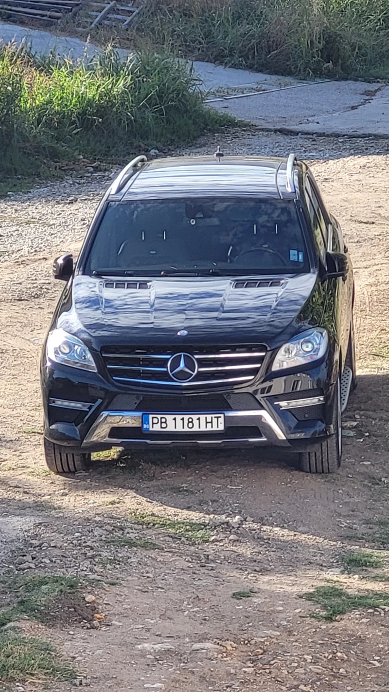 Mercedes-Benz ML 350 350AMG, снимка 15 - Автомобили и джипове - 48379736