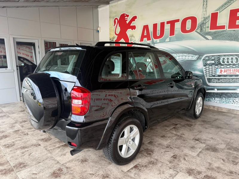 Toyota Rav4 2.0D4D TOP, снимка 7 - Автомобили и джипове - 48801945