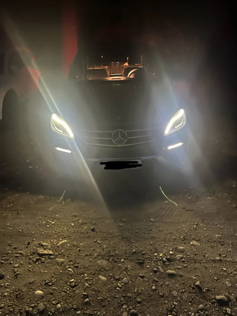 Mercedes-Benz ML 350, снимка 1 - Автомобили и джипове - 49173462