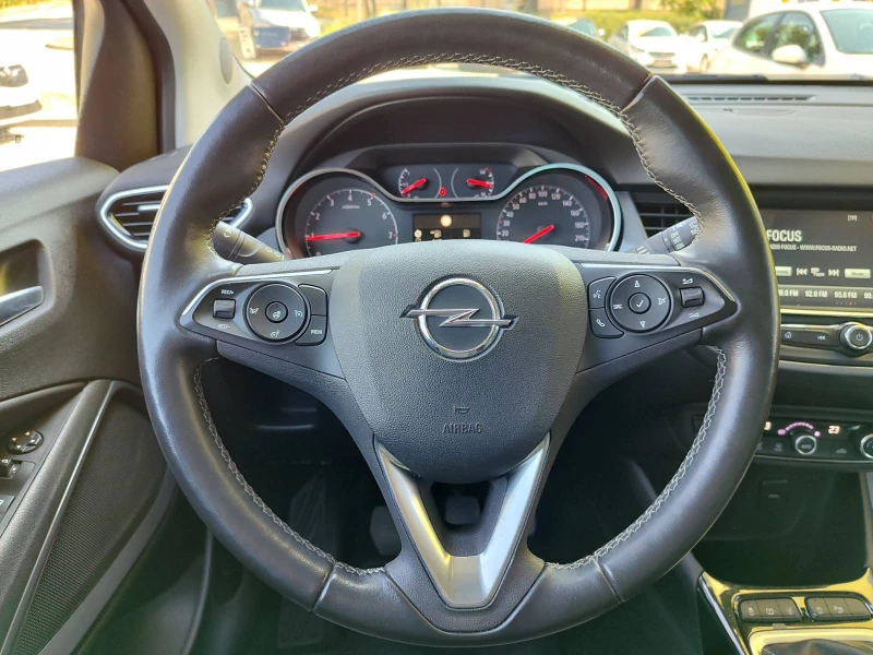 Opel Crossland X Elegance 1.2 (110hp) MT6, снимка 9 - Автомобили и джипове - 50401303